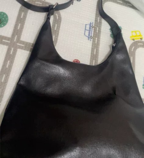 退圈出 大刀出白色lo外套 帽子非常有质感...