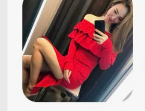 双层荷叶边针织包裙。 M号  只穿了一次轻...