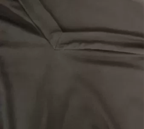 气质v领抽褶荷叶摆鱼尾裙夏新款收腰显瘦高腰...