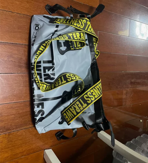 全新 一次都没用过防水包 不议价出售不退 ...