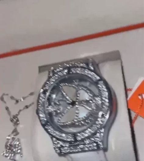 Davena蒂玮娜时来运转梦幻蝴蝶石英手表...