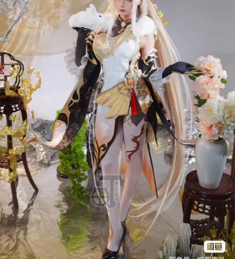 三町目家凝光cos服 l码，标价出，三町目...