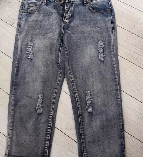 牛仔七分裤，时尚舒服，裤长2尺1腰围2尺3...