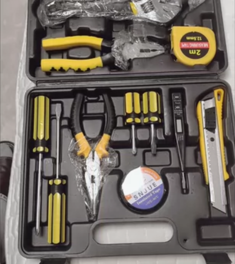 家用工具箱组合工具套装五金工具车载工具箱汽...