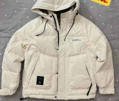全新男式休闲羽绒服运动白L码（170/92...