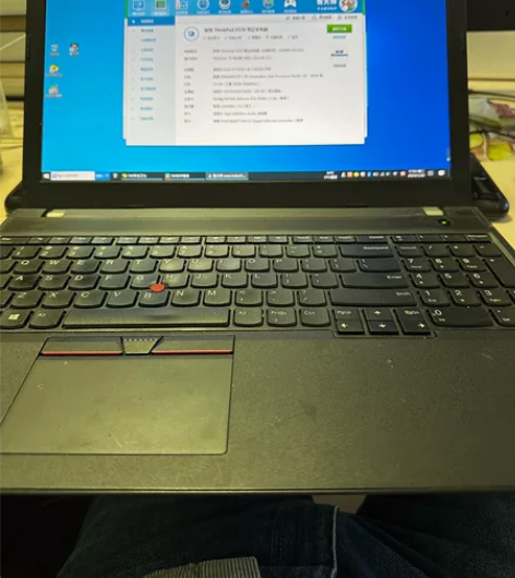联想 ThinkPad E570 笔记本电...