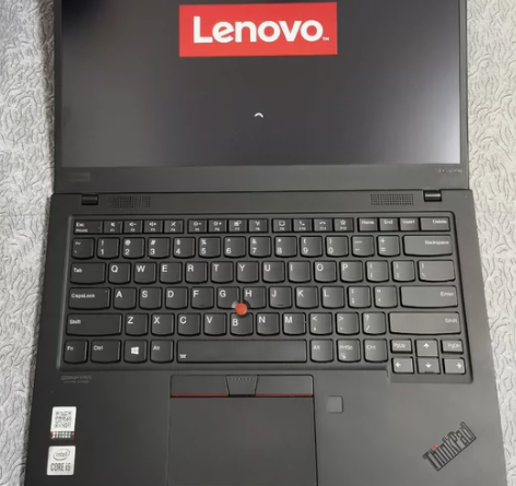 Thinkpad x1 carbon 8t...