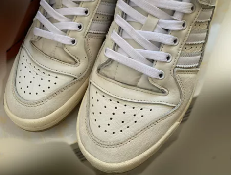 阿迪达斯正品三叶草米白色板鞋，245mm可...