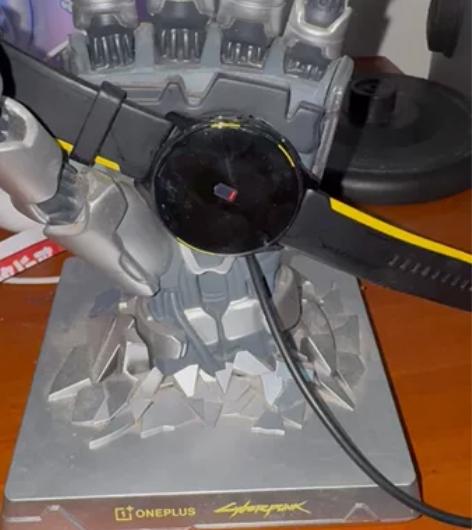 一加 Watch 赛博朋克限定款，95新，...