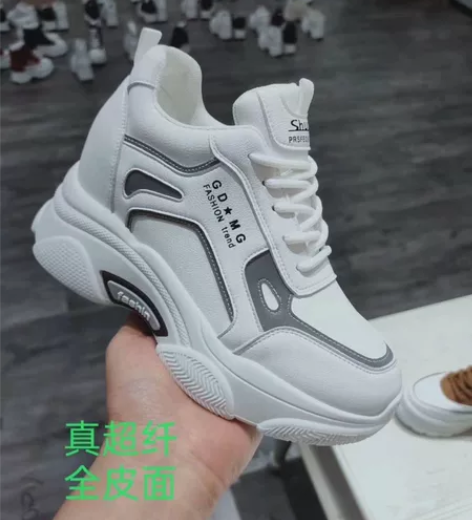 实体店不干了，全新内增高，高品质超纤女鞋，...