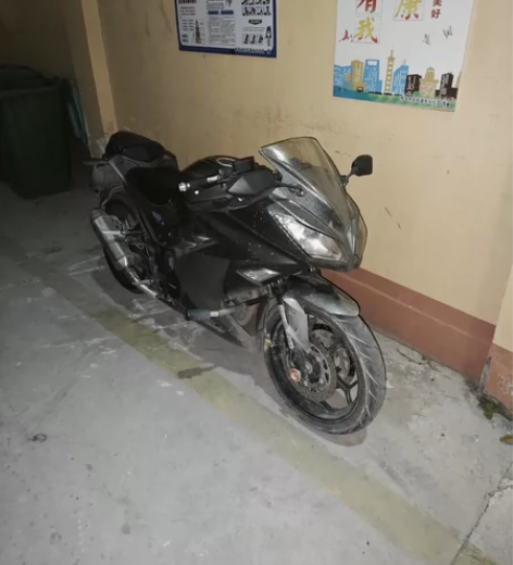 宝雕350有牌有证 天蝎排气价钱不贵练手很...