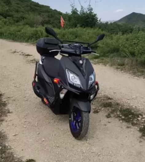铃木摩托车uy125,2023新款极地灰磨...