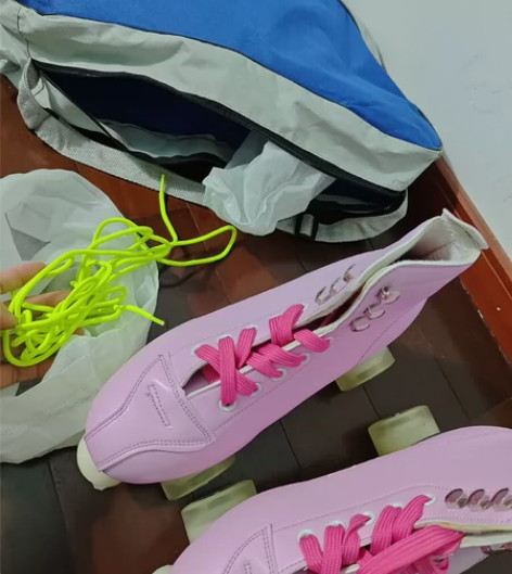 双排四轮溜冰鞋滑过一次，鞋码39码，几乎全...