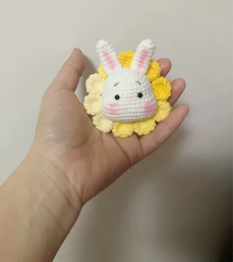 手工编织挂件，胸针。太阳花   动物太阳花...