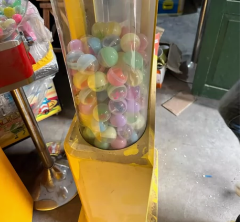 自动扭蛋机 感兴趣的话点“我想要”和我私聊...