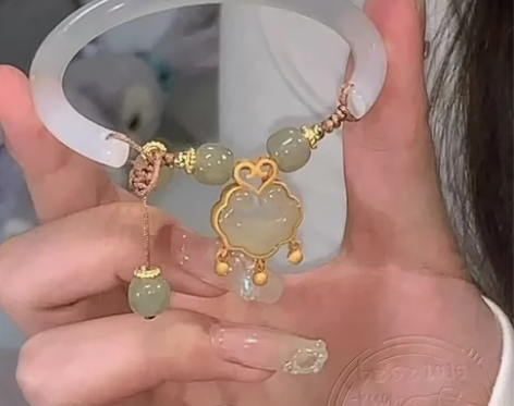 【急售】这是我之前去芝加哥旅游时淘的新中式...