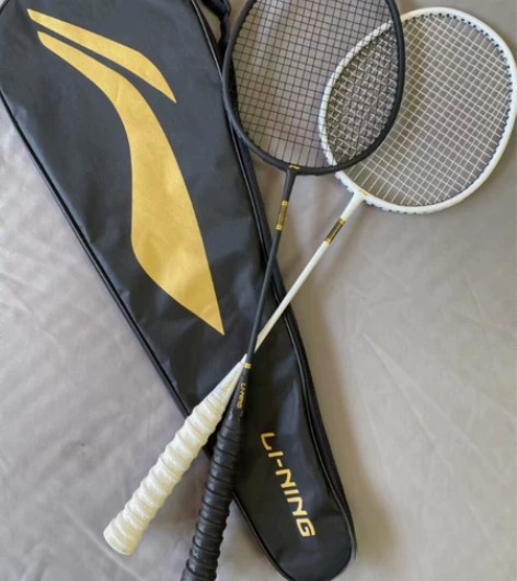 【全新未拆包邮】闲置出售心爱的李宁碳素超轻...