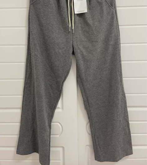 全新未拆吊牌抽绳松紧腰休闲裤女秋冬季磨棉宽...