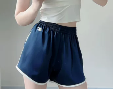 赵露思明星同款刺绣凯旋门高腰缎面显瘦短裤女...