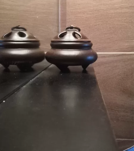 香炉，材质陶瓷，美观古朴，造型别致，使用方...