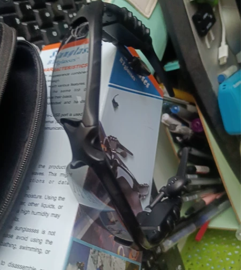 运动蓝牙耳机  墨镜款   几乎全新  一...