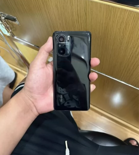 刚收到的红米k40pro 8128 感兴趣...