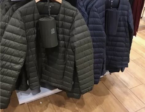 U家原单 外贸 冬季男士圆领轻薄羽绒服短款...