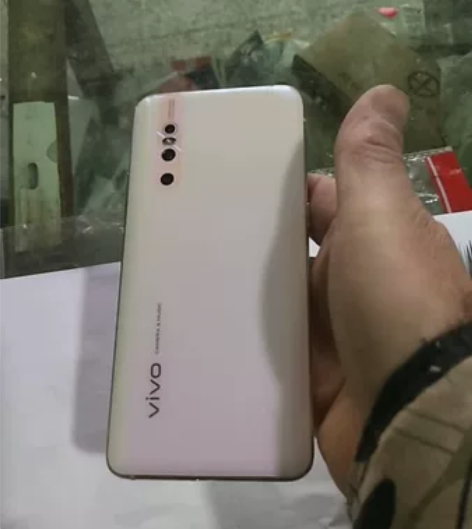 vivo   x27  8GB+256GB...