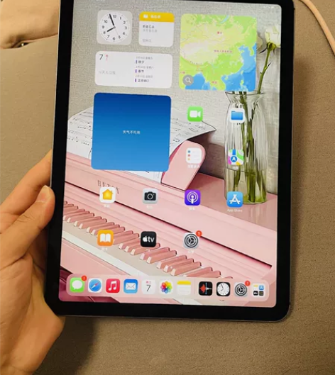 出台iPad air4 2020款10.9...