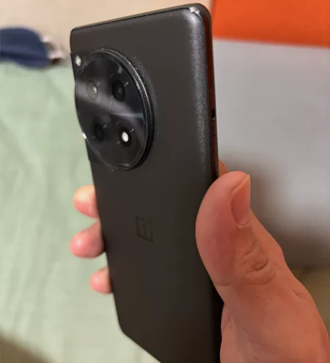 ?一加ace3黑色，  16+512，3月...