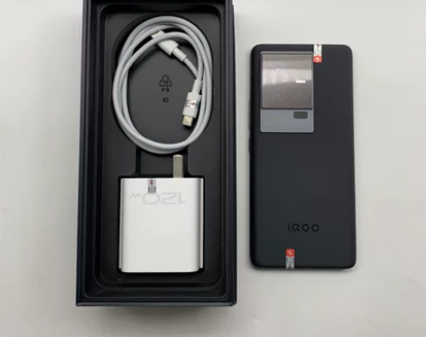 99新 vivo iQOO 11 16G+...