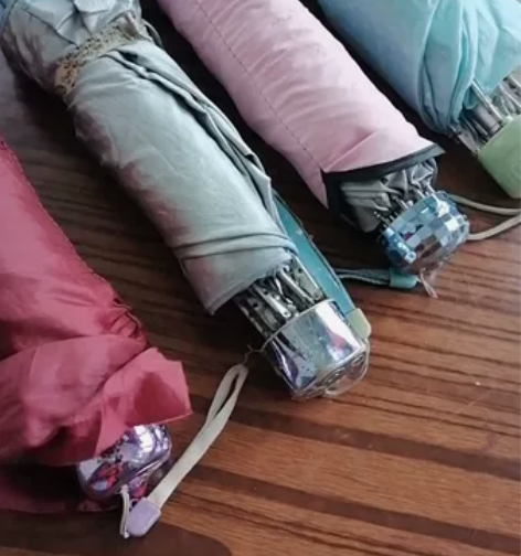 天堂伞每把10元，8成新 附近的包送货应急...