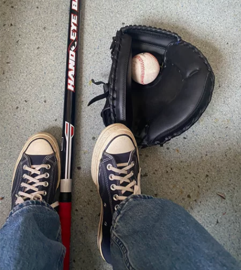 棒球棒 棒球 手套 玩过一次 几乎全新 感...