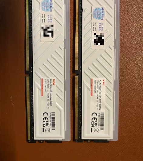 威刚d35 rgb 3200 16g*2 ...