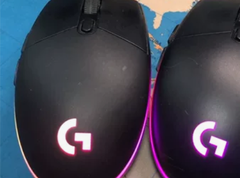 罗技g102有线鼠标二代 两个全部某东购入...