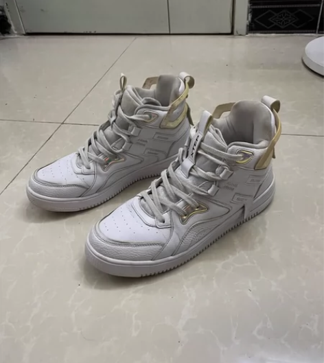 特步男鞋林书豪同款高帮板鞋秋冬季皮面韩版潮...