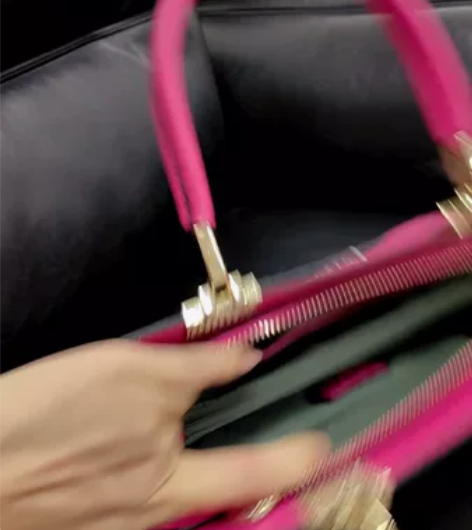 稻草人包包女时尚百搭斜挎包高级感丝巾礼物妈...