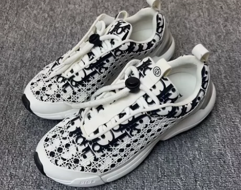 Dior b24 39码 原盒配件齐全 下...