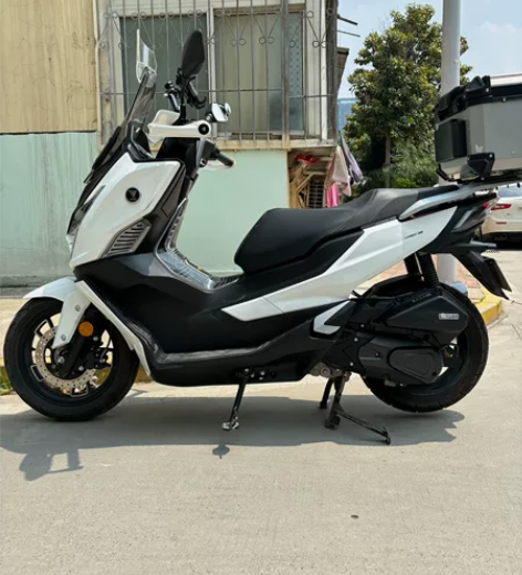 23年落户一手，无极SR150GT顶配，精...