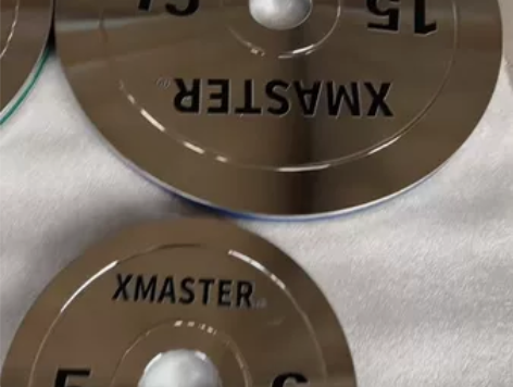 纯钢电镀杠铃片4层电镀工艺，纯钢电镀。侧面...