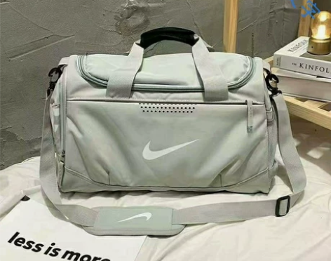 门店不做了。特价处理干湿分离运动健身包大容量旅行包男女独立鞋...