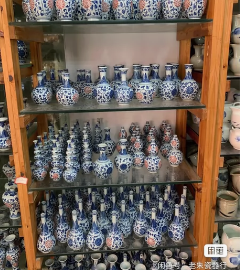 景德镇手绘仿古陶瓷小花瓶，图案及釉色特别好...