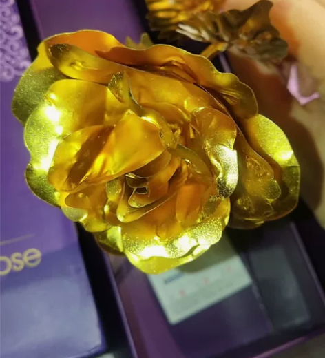 工艺品玫瑰花 全新  直男情人节送礼佳品加...