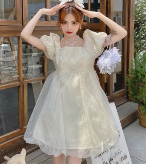 奶黄色风法式初恋连衣裙女夏季高级感泡泡袖小...