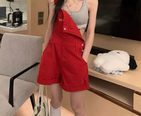 红色牛仔裤女设计感卷边奶甜系短裤子夏季小个...