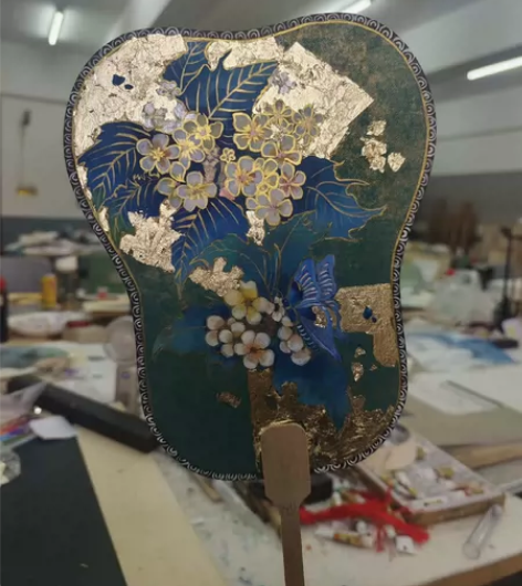学国画的 放一些扇子作品 可以定制～