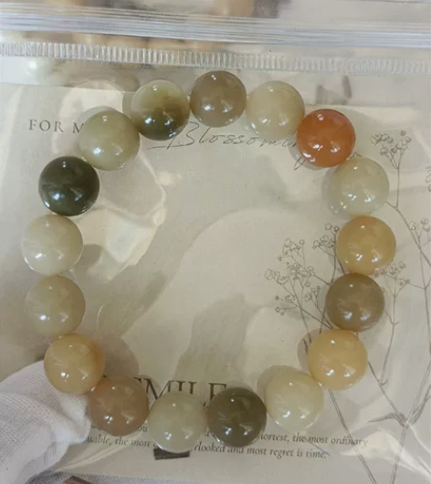 菩提根圆珠卡13，八股扁丝线穿，孔道微瑕，...