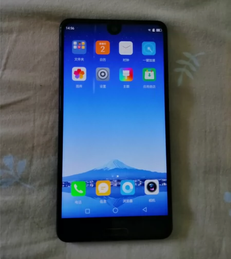 1.夏普S2手机，手机功能正常，全面屏全网...