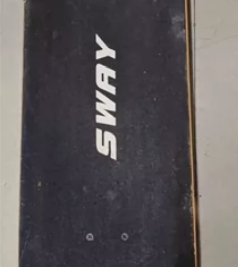 出个闲置的斯威的滑板 感兴趣的话点“我想要...