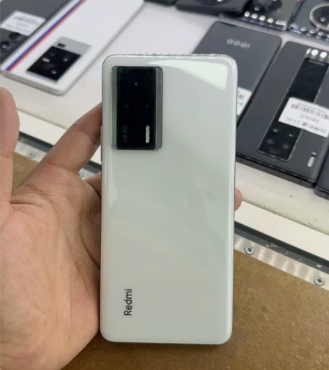 红米k60 e 可遇不可求游戏神机，有喜欢...